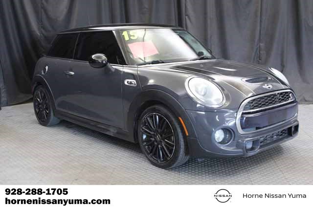 Used 2015 MINI Cooper S image 1