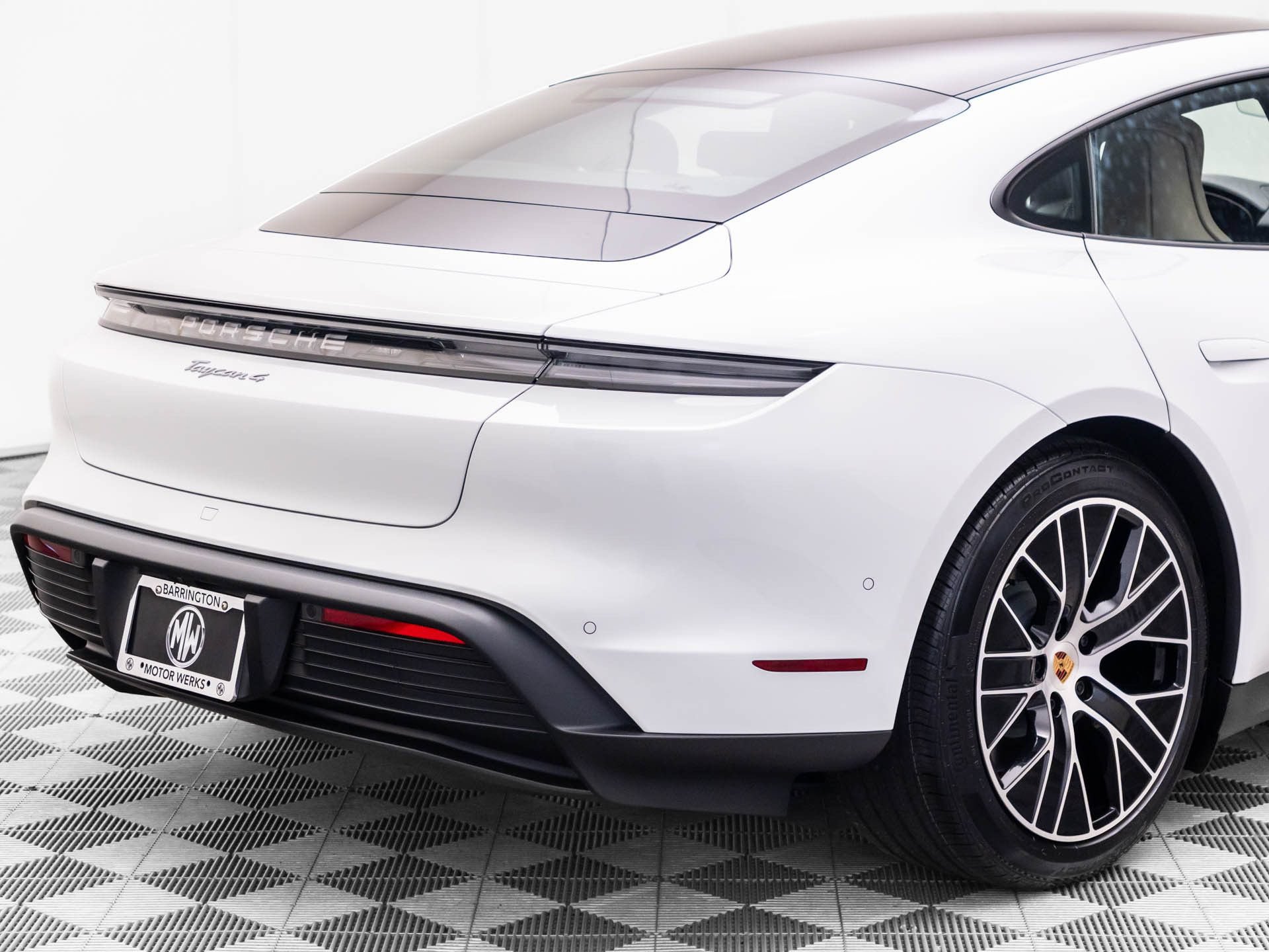 New 2026 Porsche Taycan AWD/4WD image 34
