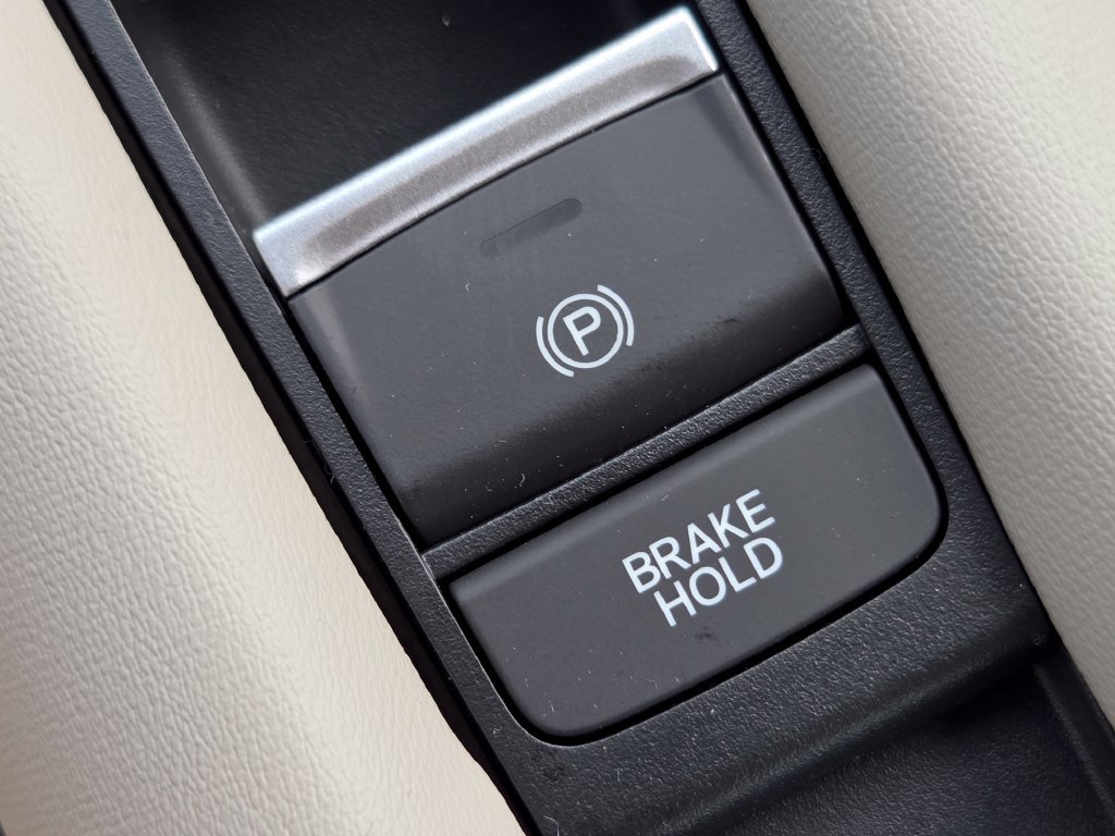 New 2027 Honda HR-V LX image 8