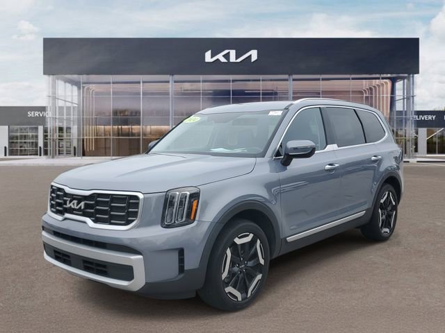 Certified 2024 Kia Telluride S image 3