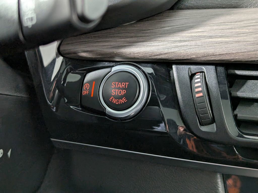 Used 2016 BMW X5 xDrive35i image 31