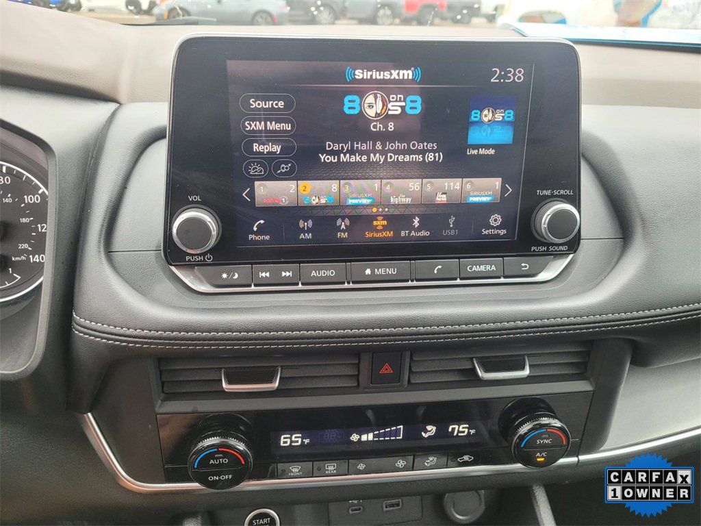 Used 2023 Nissan Rogue SV image 22