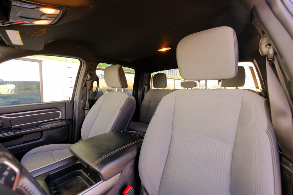 Used 2024 RAM 3500 Big Horn w/ Bed Utility Group image 21