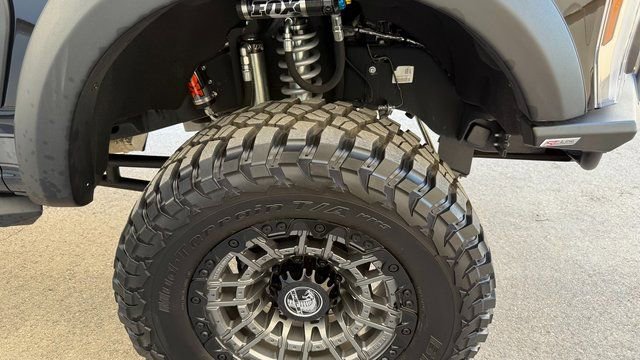 Used 2024 Ford F250 Lariat w/ Lariat Ultimate Package image 32