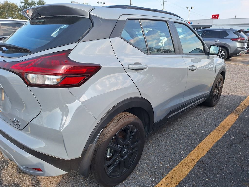 Used 2024 Nissan Kicks SR w/ SR Premium Package image 4