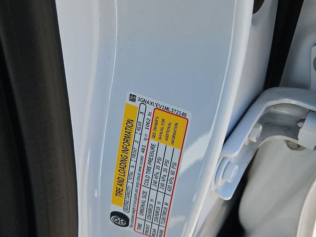 Used 2021 Chevrolet Equinox LT AWD/4WD image 25