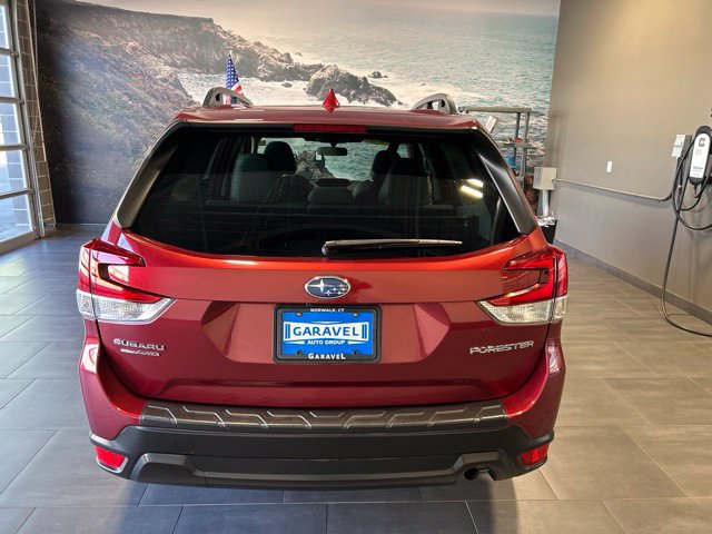 Used 2023 Subaru Forester Premium AWD/4WD image 38