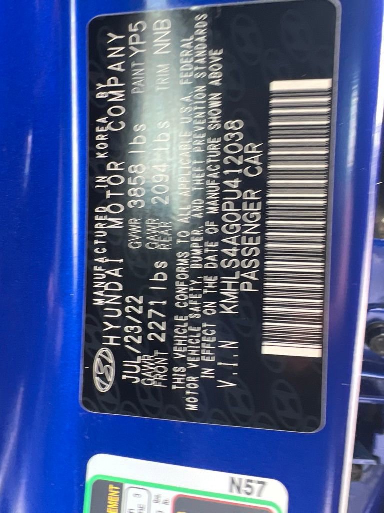 Used 2023 Hyundai Elantra SEL w/ Convenience Package FWD image 24