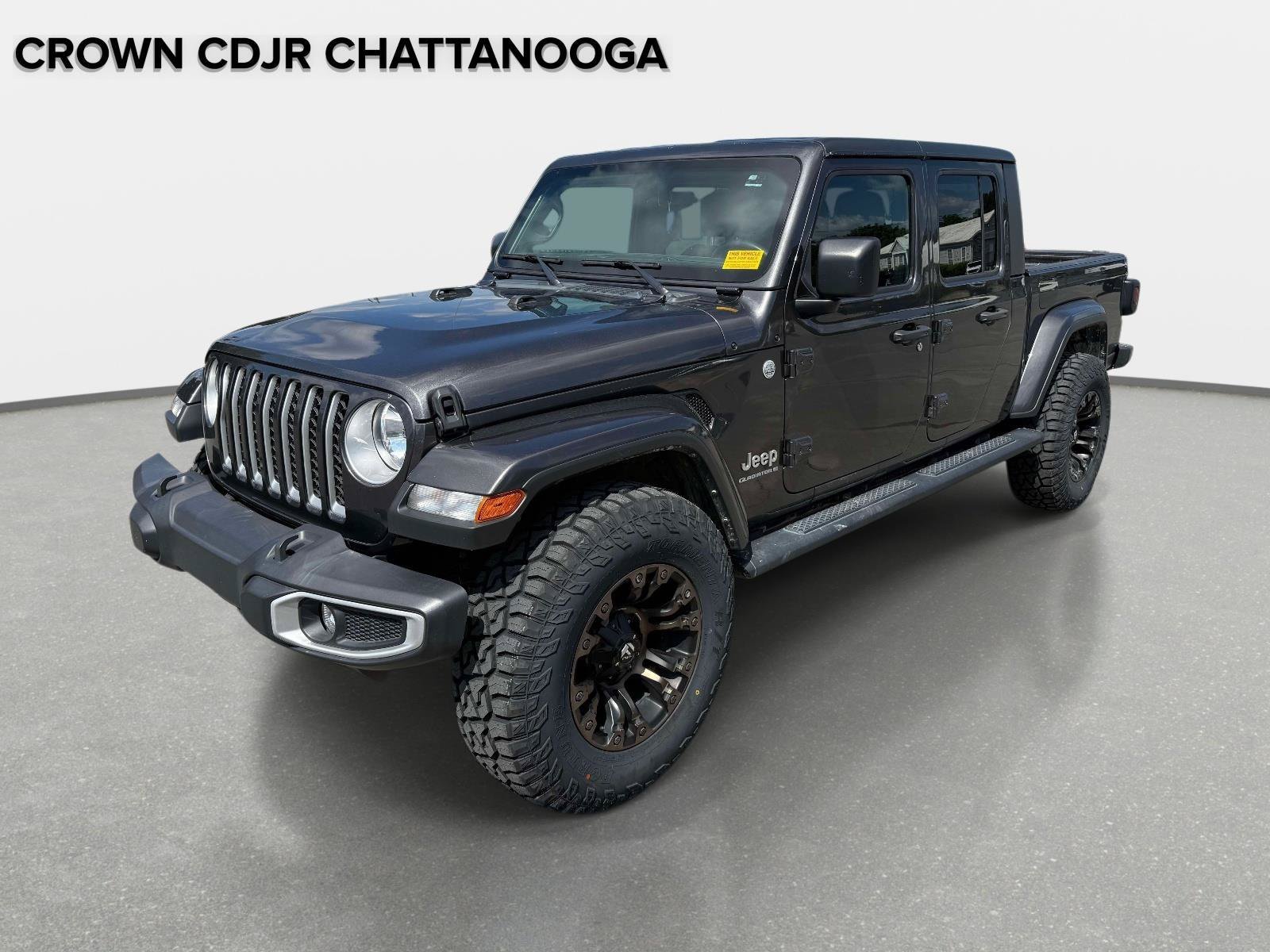Used 2023 Jeep Gladiator Overland AWD/4WD image 1
