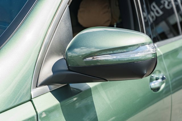 New 2026 Mercedes-Benz GLS 450 4MATIC image 17