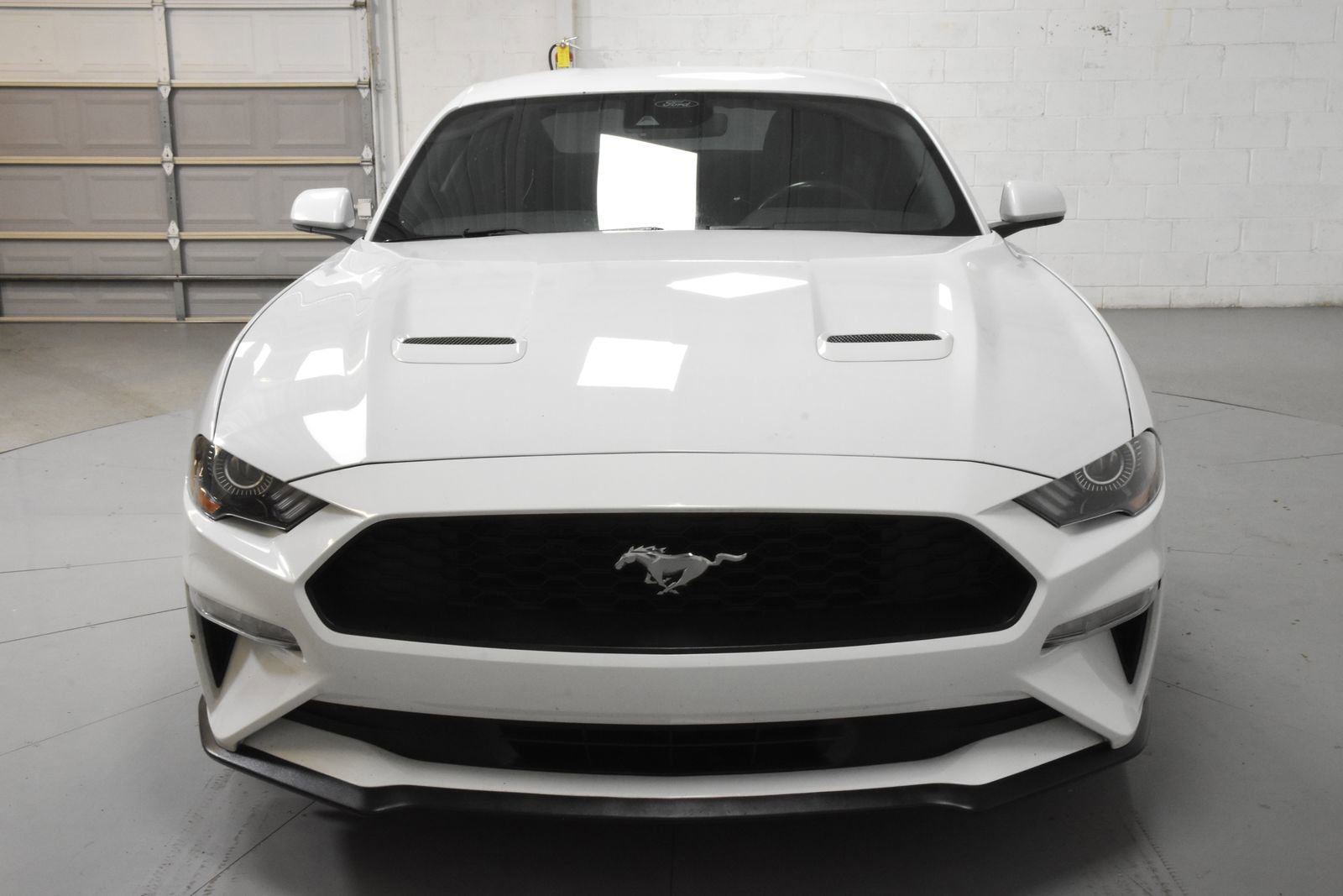 Used 2021 Ford Mustang Coupe w/ Equipment Group 101A RWD image 4