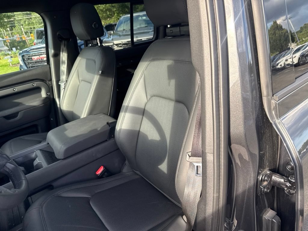 Used 2025 Land Rover Defender 130 S AWD/4WD image 16