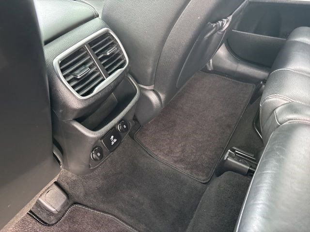 Used 2019 Hyundai Santa Fe Ultimate w/ Cargo Package image 37