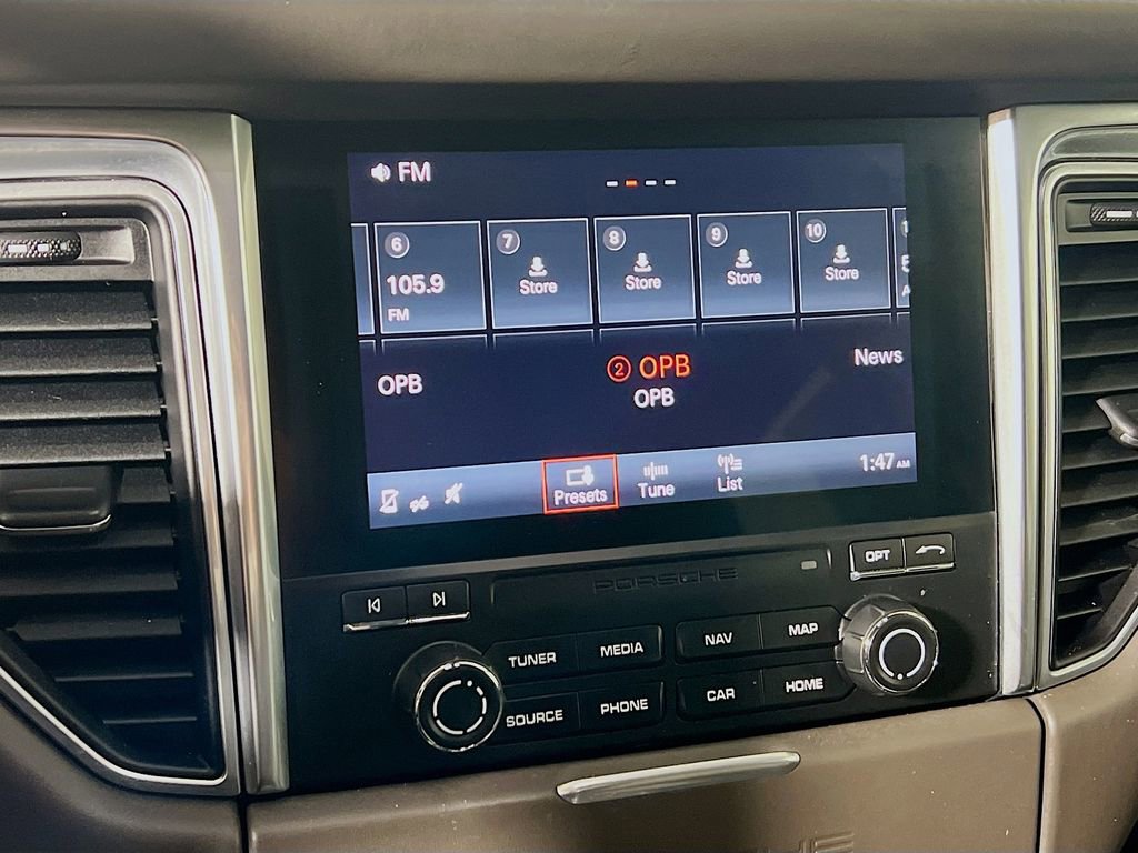 Used 2017 Porsche Macan S image 13