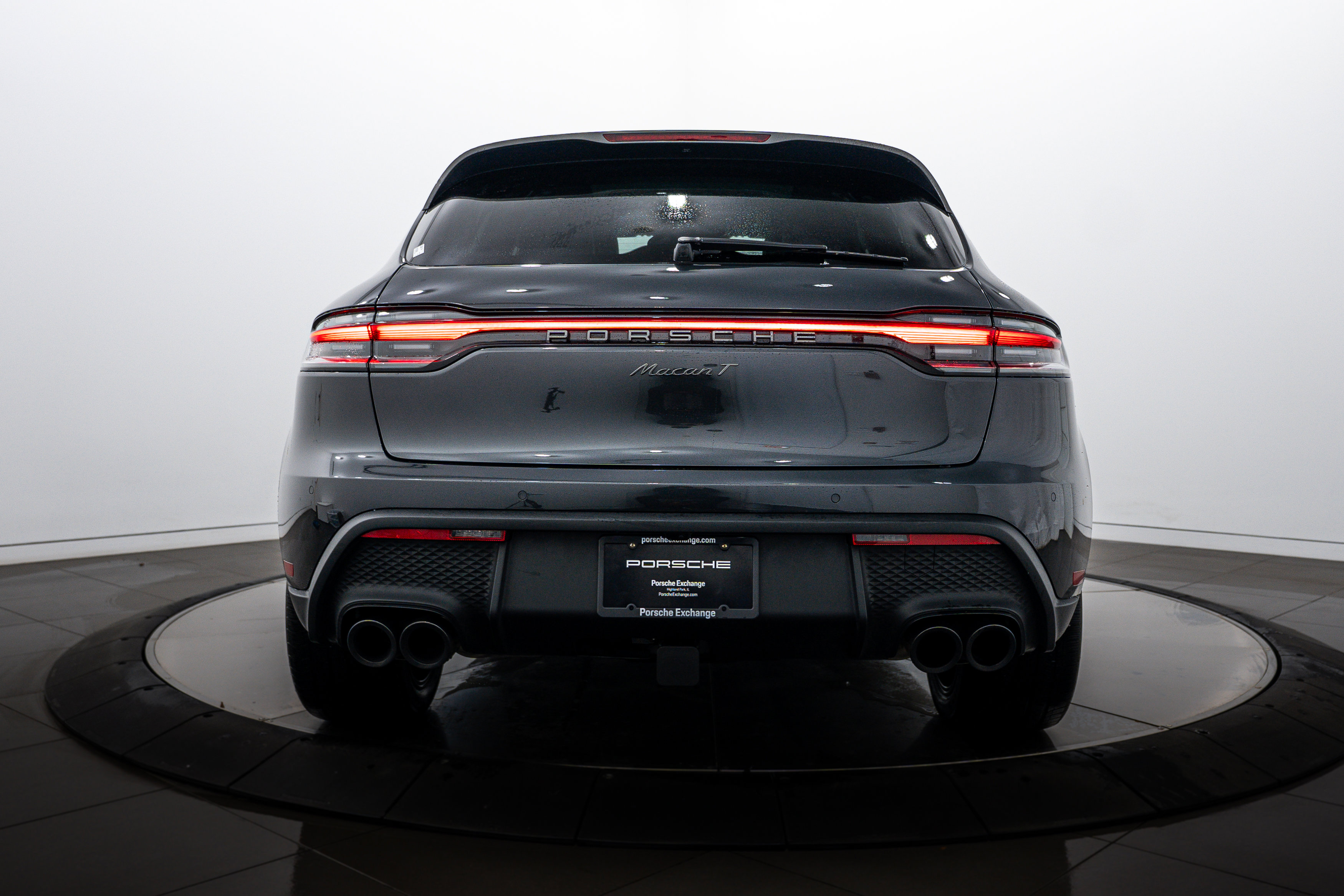 Certified 2026 Porsche Macan Turbo image 6