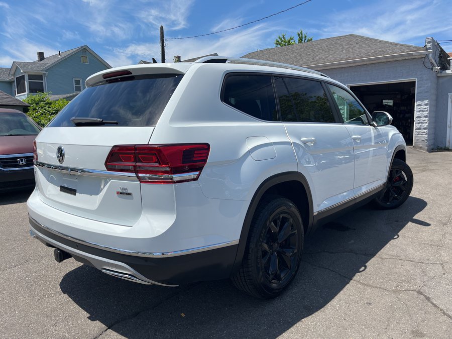 Used 2018 Volkswagen Atlas SEL AWD/4WD image 5