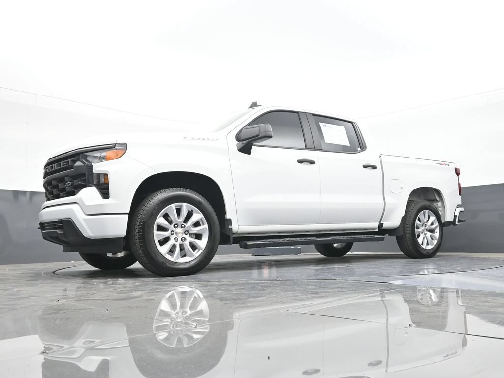 Used 2025 Chevrolet Silverado 1500 Custom AWD/4WD image 56