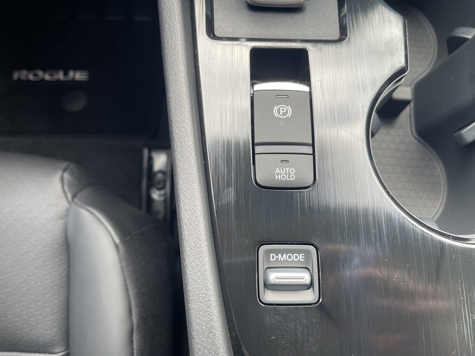 New 2026 Nissan Rogue SV image 34