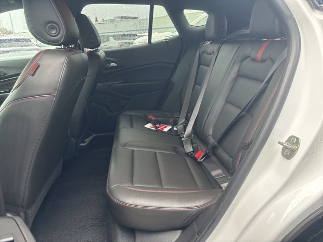 Used 2024 Chevrolet Trax RS w/ Sunroof Package image 28