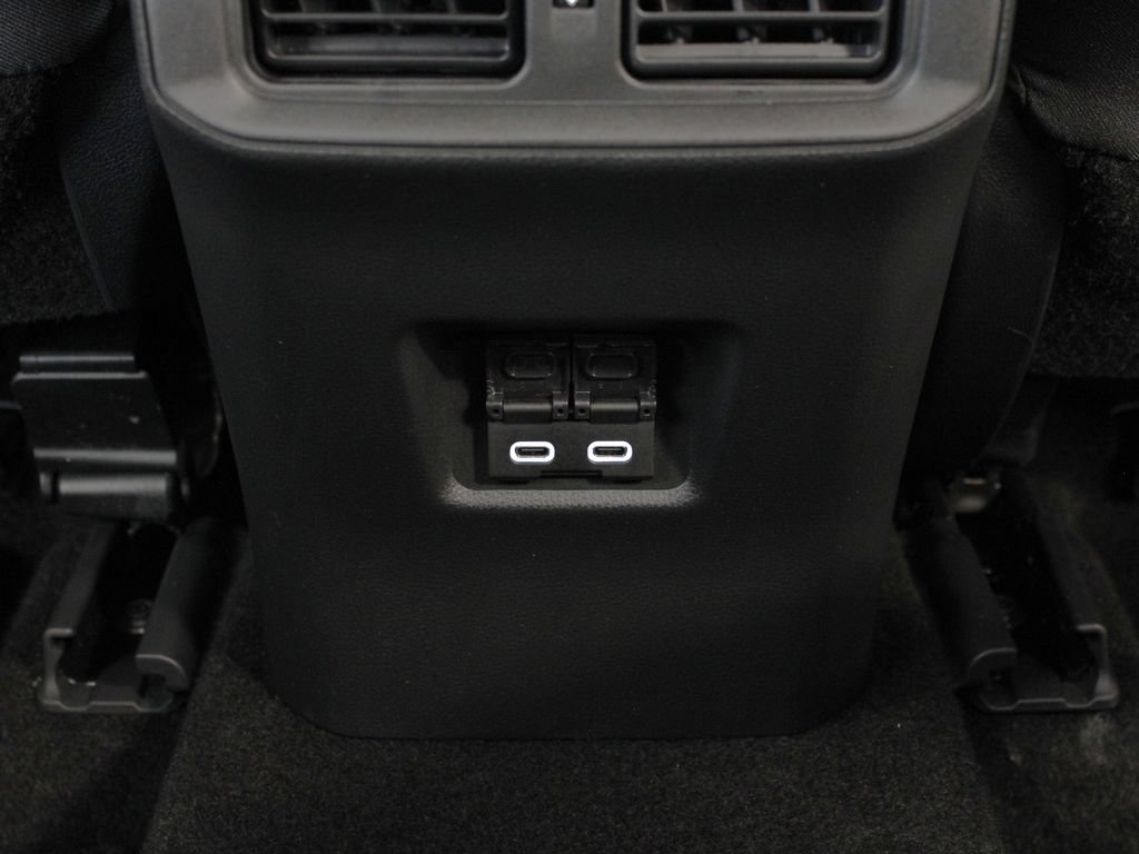 Used 2023 Toyota RAV4 XLE w/ Convenience Package FWD image 29