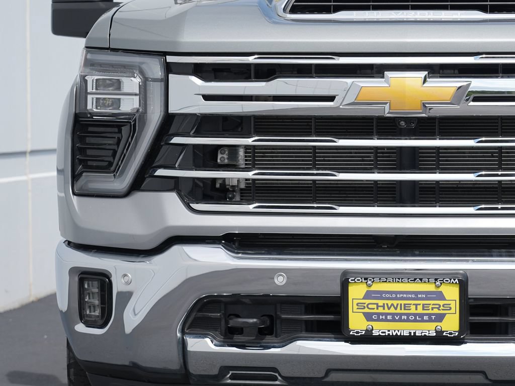 Certified 2025 Chevrolet Silverado 3500 LTZ w/ LTZ Plus Package AWD/4WD image 9