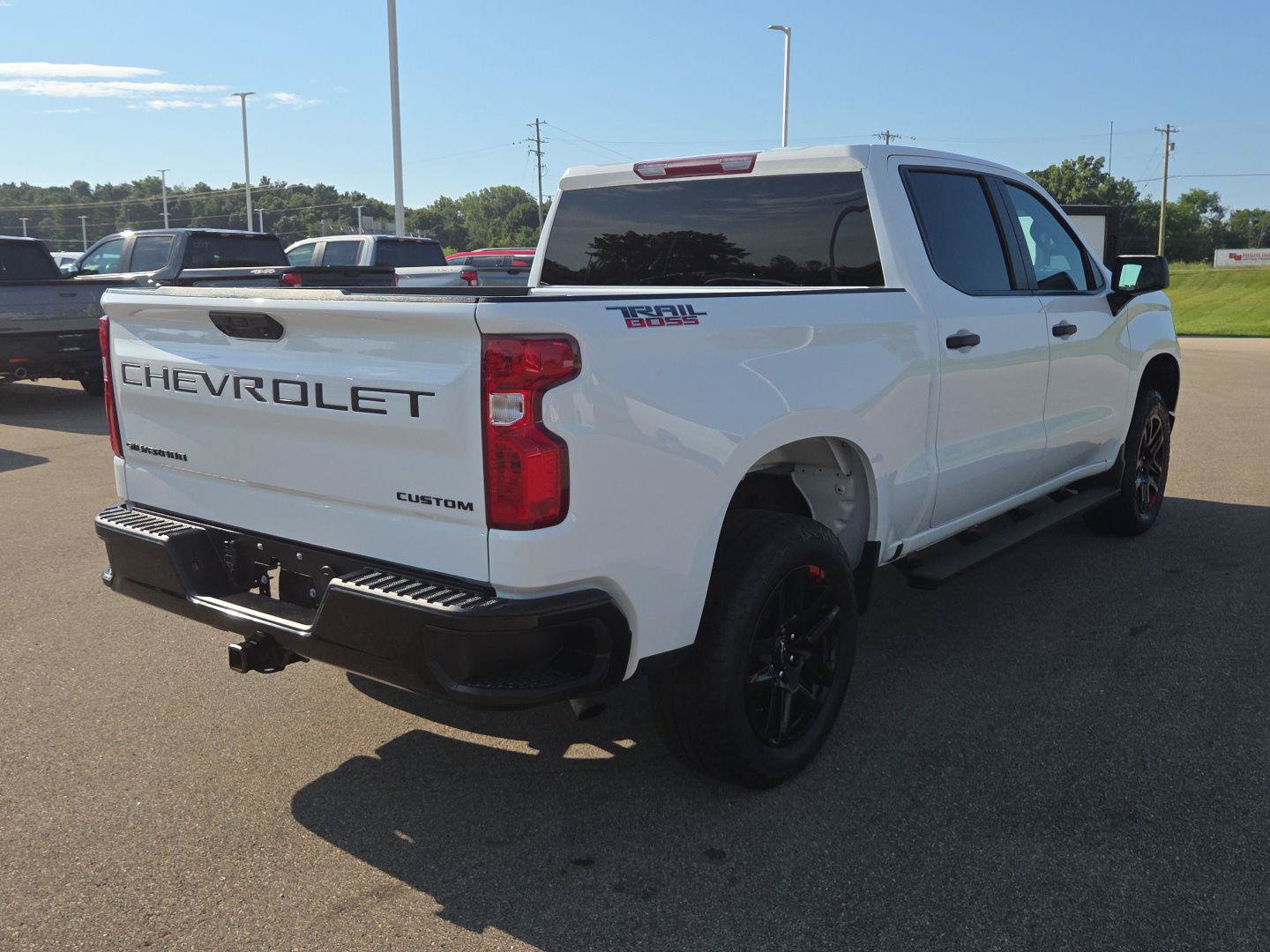 Used 2023 Chevrolet Silverado 1500 Custom Trail Boss AWD/4WD image 8