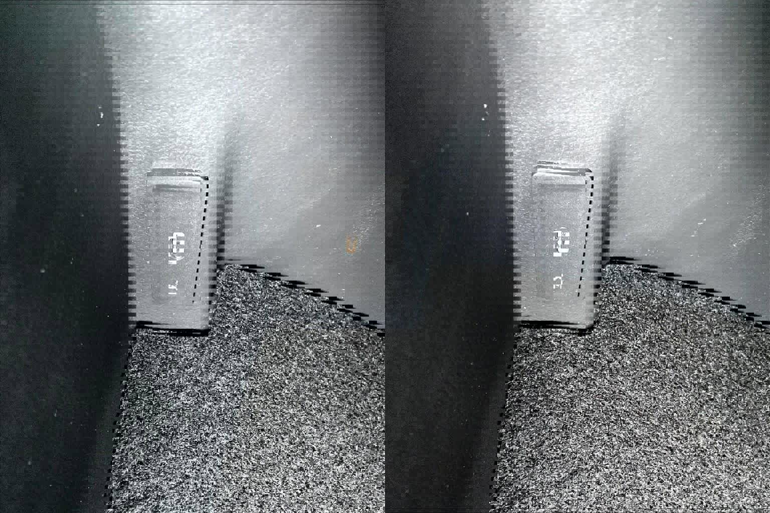 Used 2024 Volkswagen Atlas Cross Sport SE image 35