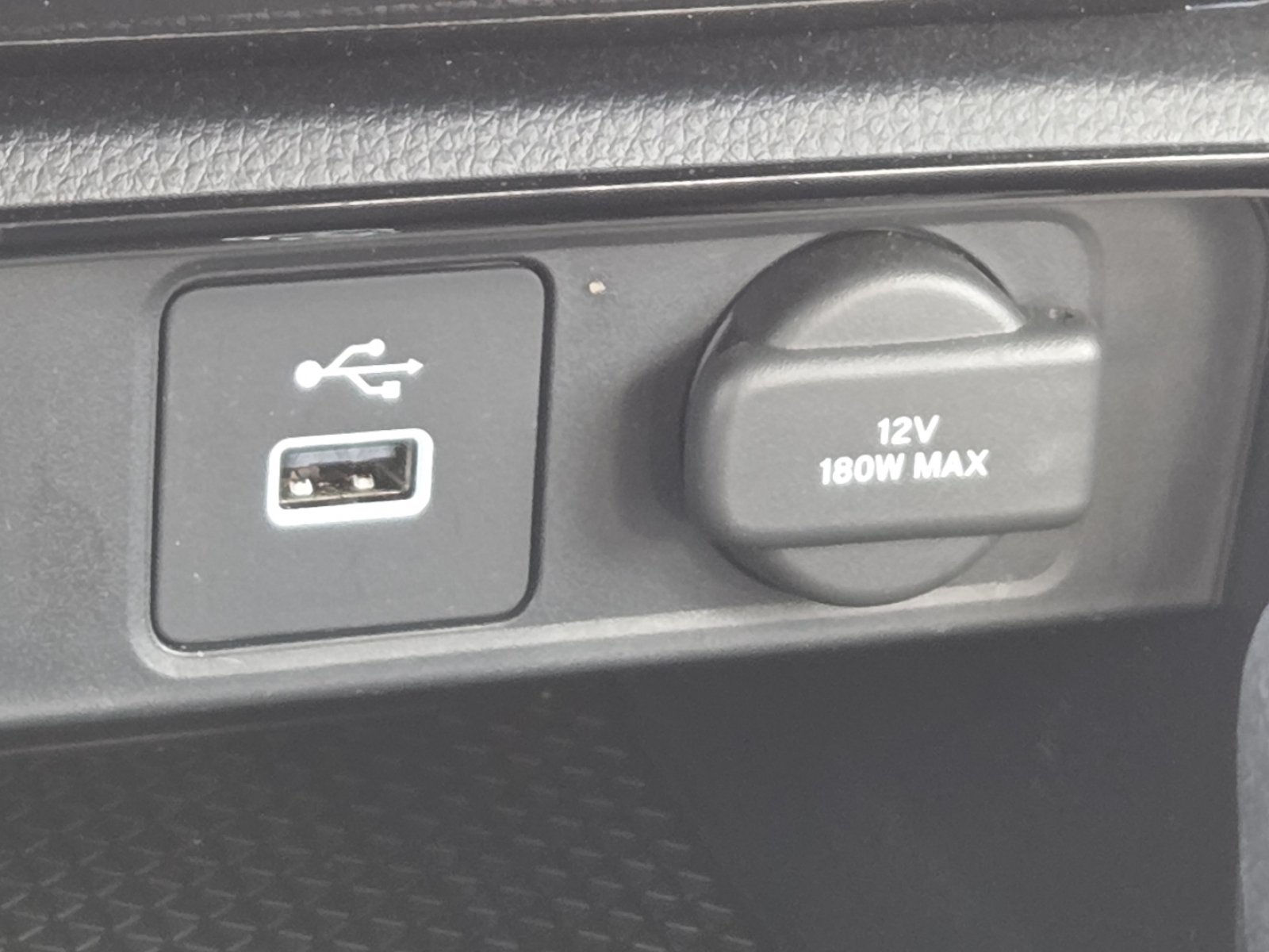 Used 2024 Honda CR-V LX image 9