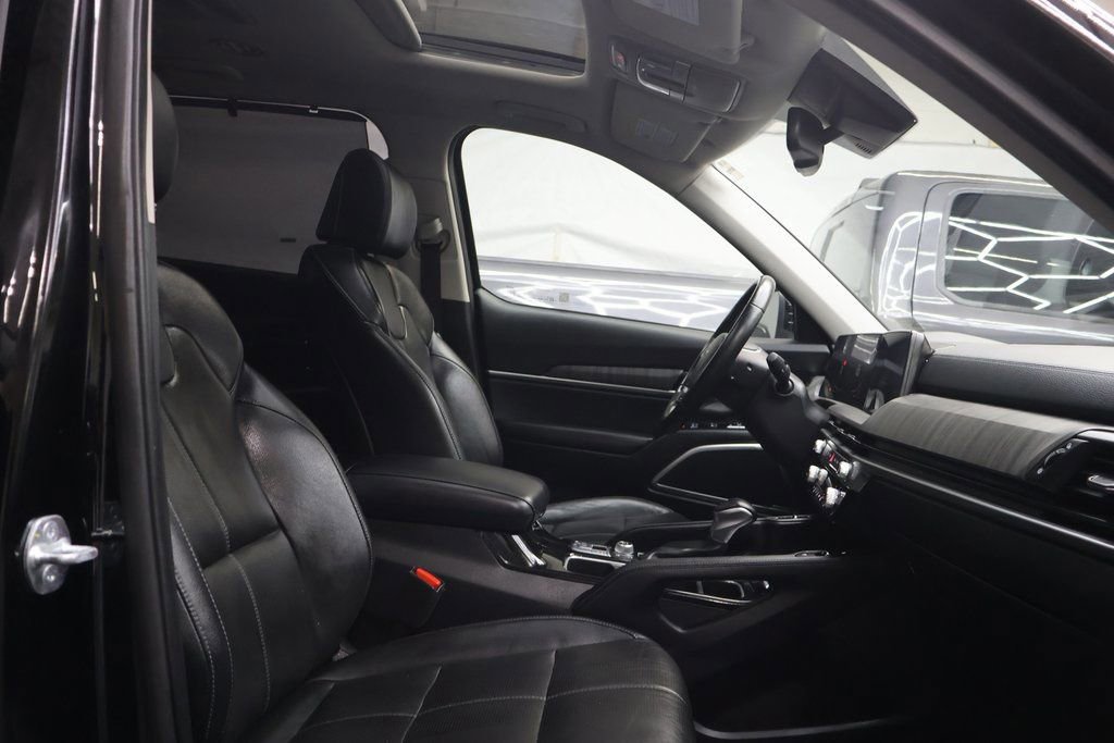 Used 2024 Kia Telluride EX image 10
