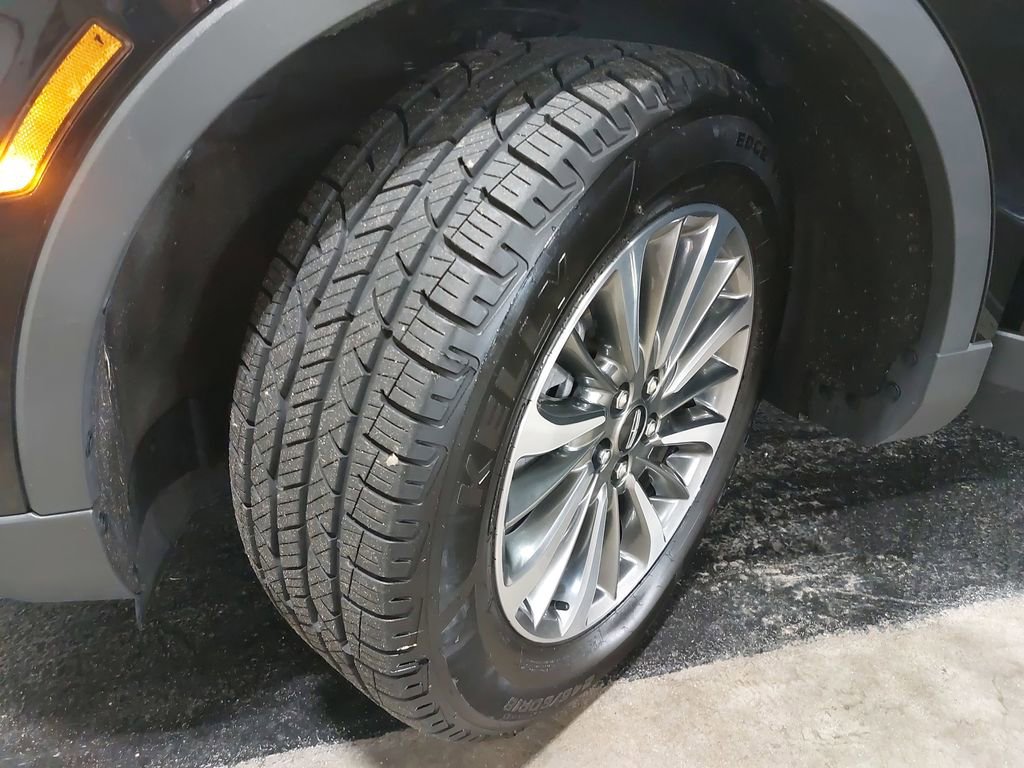 Used 2022 Lincoln Nautilus Reserve image 34