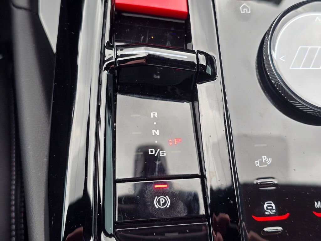 Used 2026 BMW M5 image 45