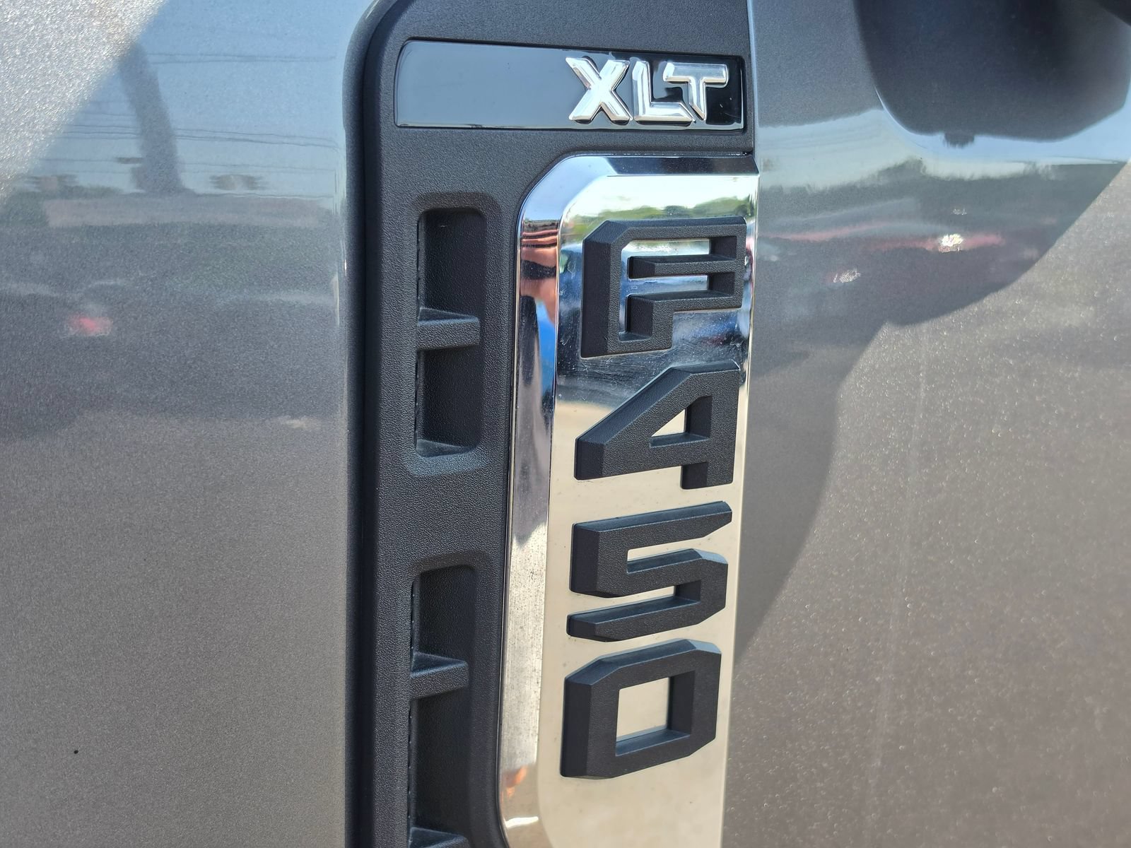 Used 2025 Ford F450 XLT w/ 360-Degree Camera Package AWD/4WD image 4
