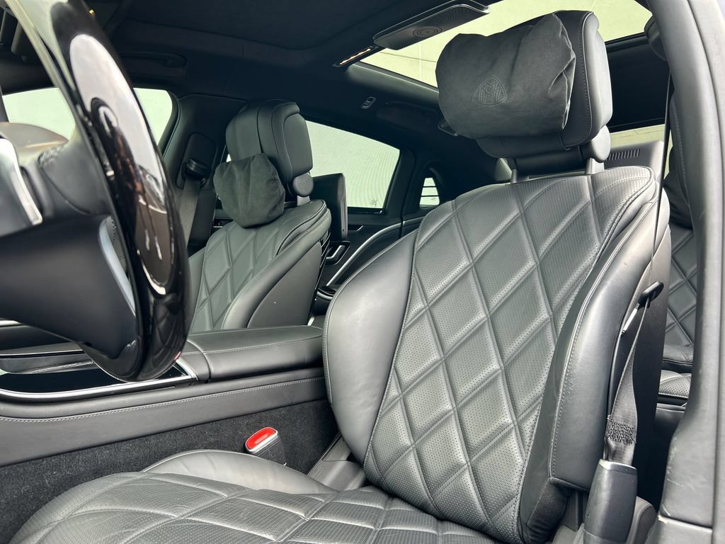 Used 2024 Mercedes-Benz Maybach S 680 4MATIC image 16