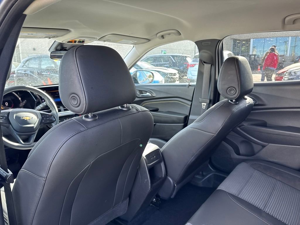 Used 2024 Chevrolet Trax LT image 21
