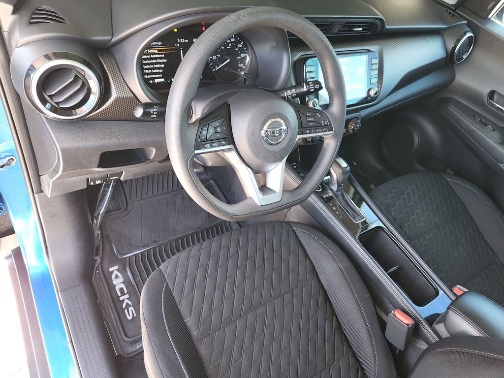 Used 2021 Nissan Kicks SV FWD image 16