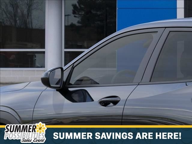 New 2026 Chevrolet Trax LS w/ LS Convenience Package FWD image 12