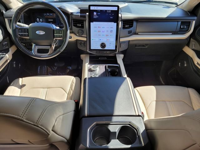 Used 2023 Ford Expedition Max Platinum image 15