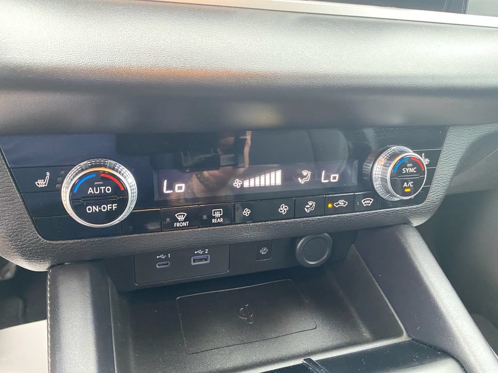 Used 2024 Mitsubishi Outlander SE AWD/4WD image 23