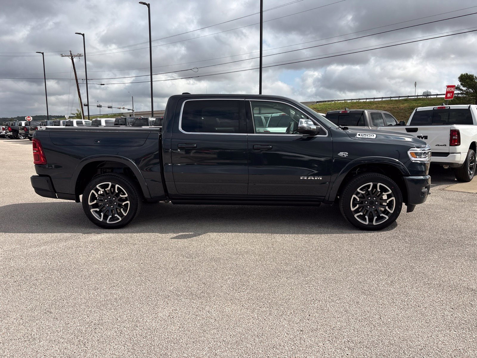 New 2027 RAM 1500 Laramie Longhorn AWD/4WD image 7