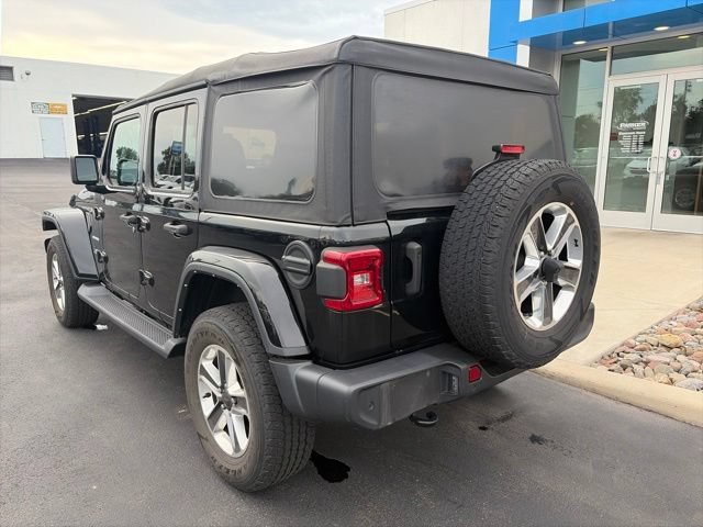 Used 2022 Jeep Wrangler Unlimited Sahara w/ LED Lighting Group AWD/4WD image 10