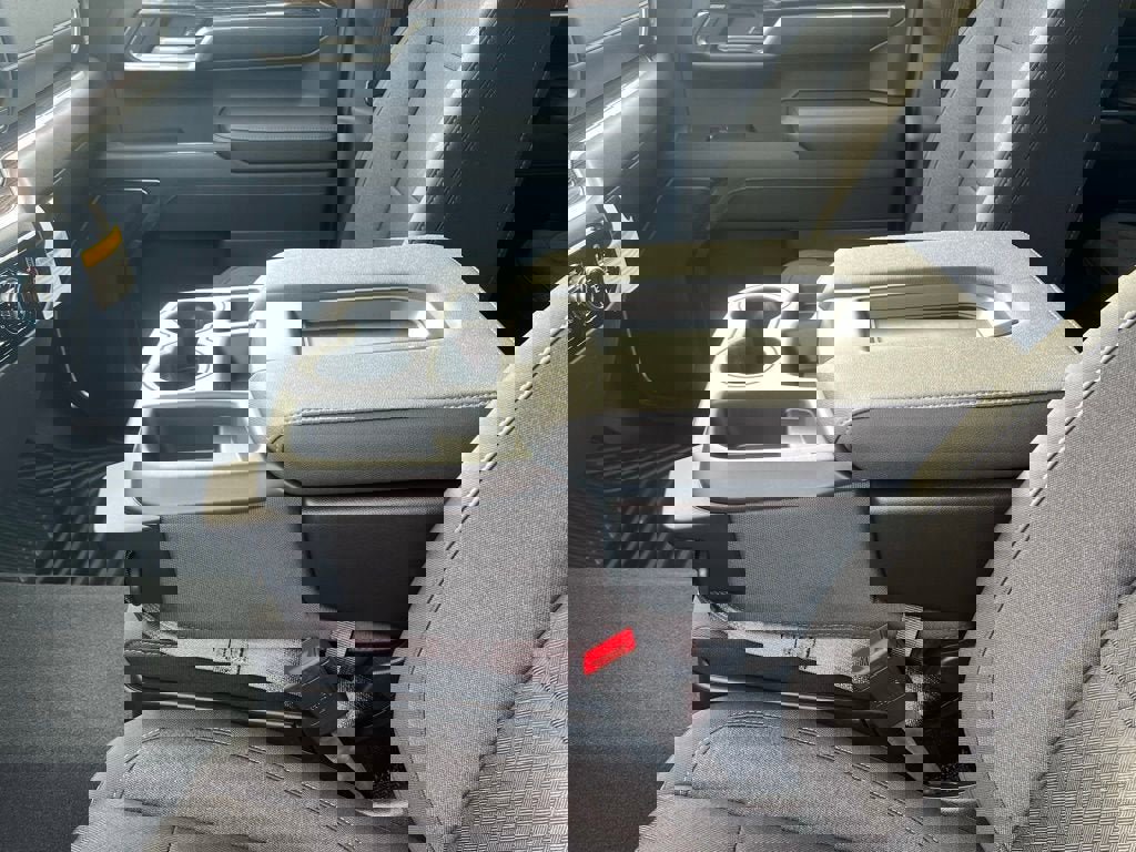 New 2026 GMC Sierra 1500 Elevation image 11