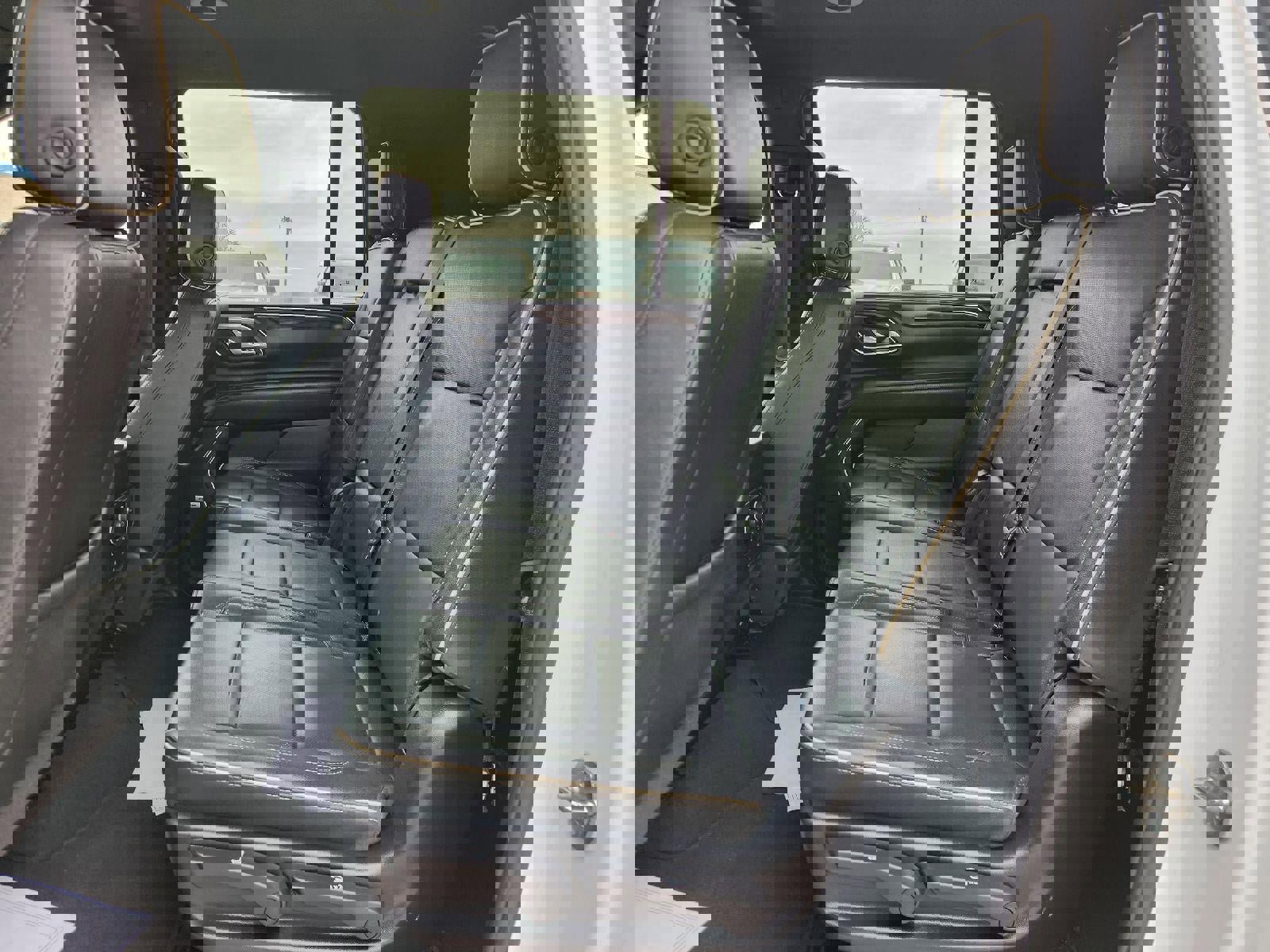 Used 2024 Chevrolet Suburban Premier image 45