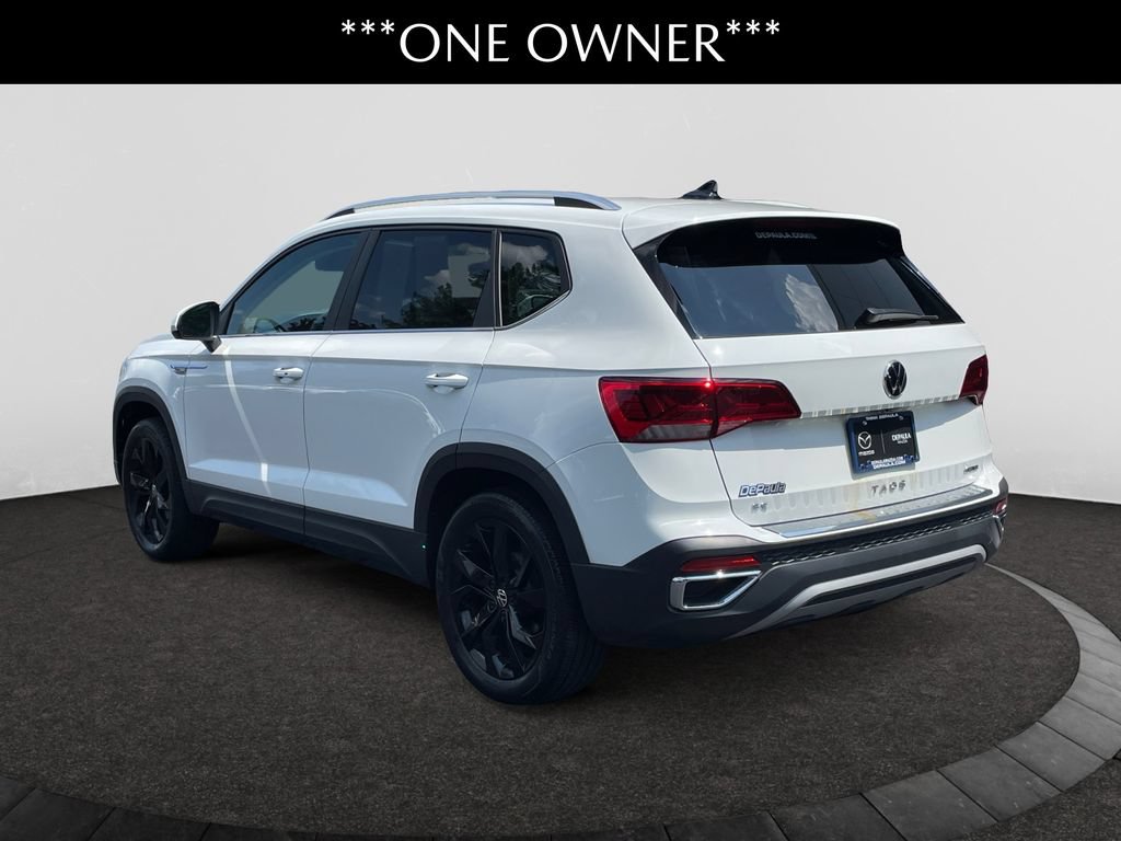 Used 2023 Volkswagen Taos SE w/ Black Wheel Package AWD/4WD image 3