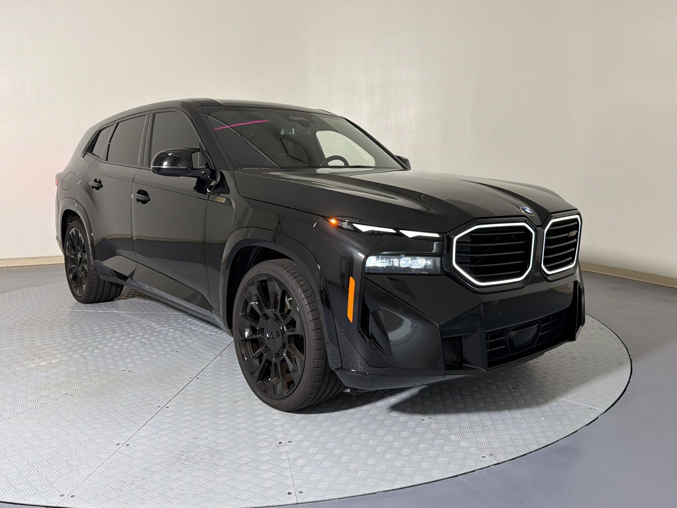 Used 2023 BMW XM AWD/4WD image 7