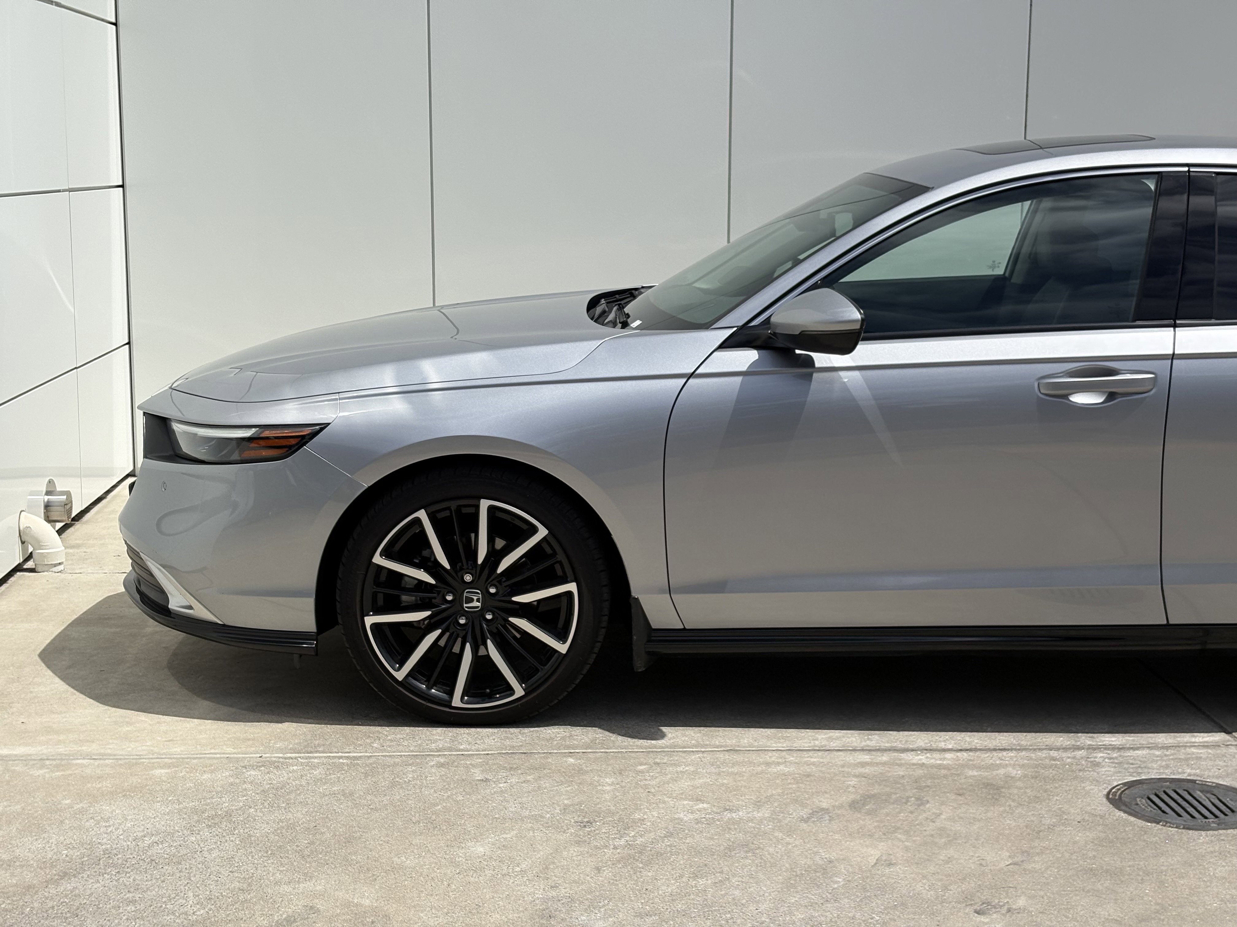 Used 2023 Honda Accord Touring image 5