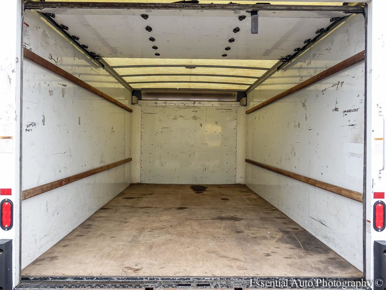 Used 2021 GMC Savana 3500 Extended w/ Power Convenience Package image 18