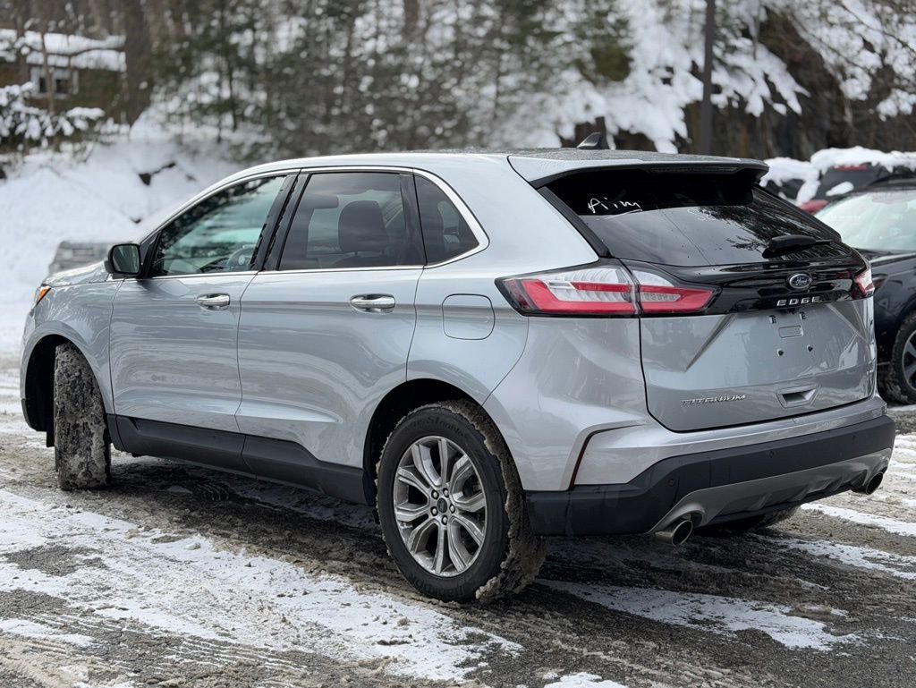 Used 2024 Ford Edge Titanium AWD/4WD image 3