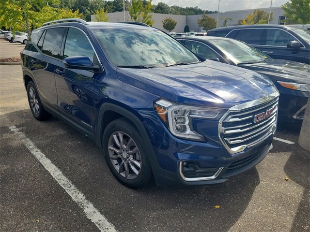 Used 2023 GMC Terrain SLT