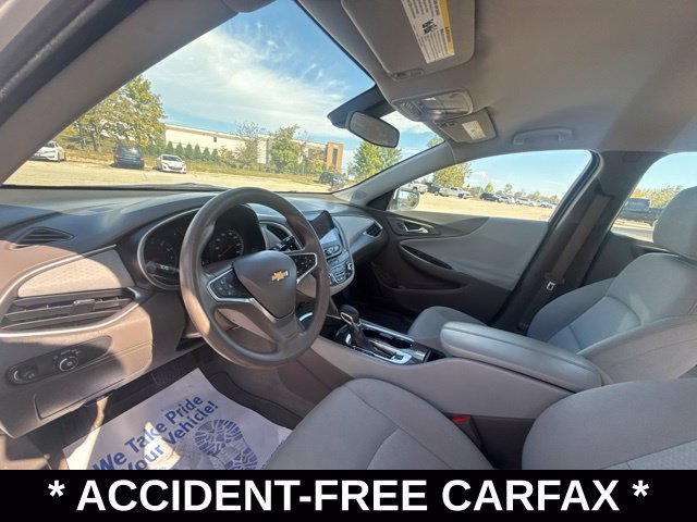 Used 2022 Chevrolet Malibu LT FWD image 21