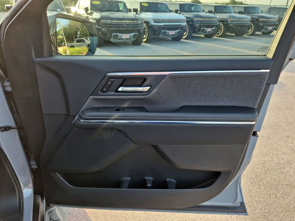 New 2026 GMC Sierra EV Elevation AWD/4WD image 38